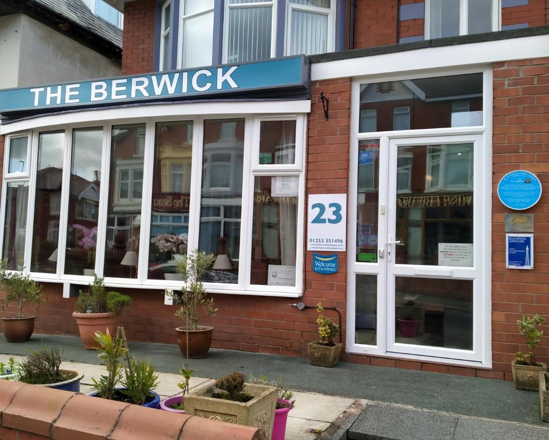 The Berwick - Over 40'S Only Blackpool Esterno foto
