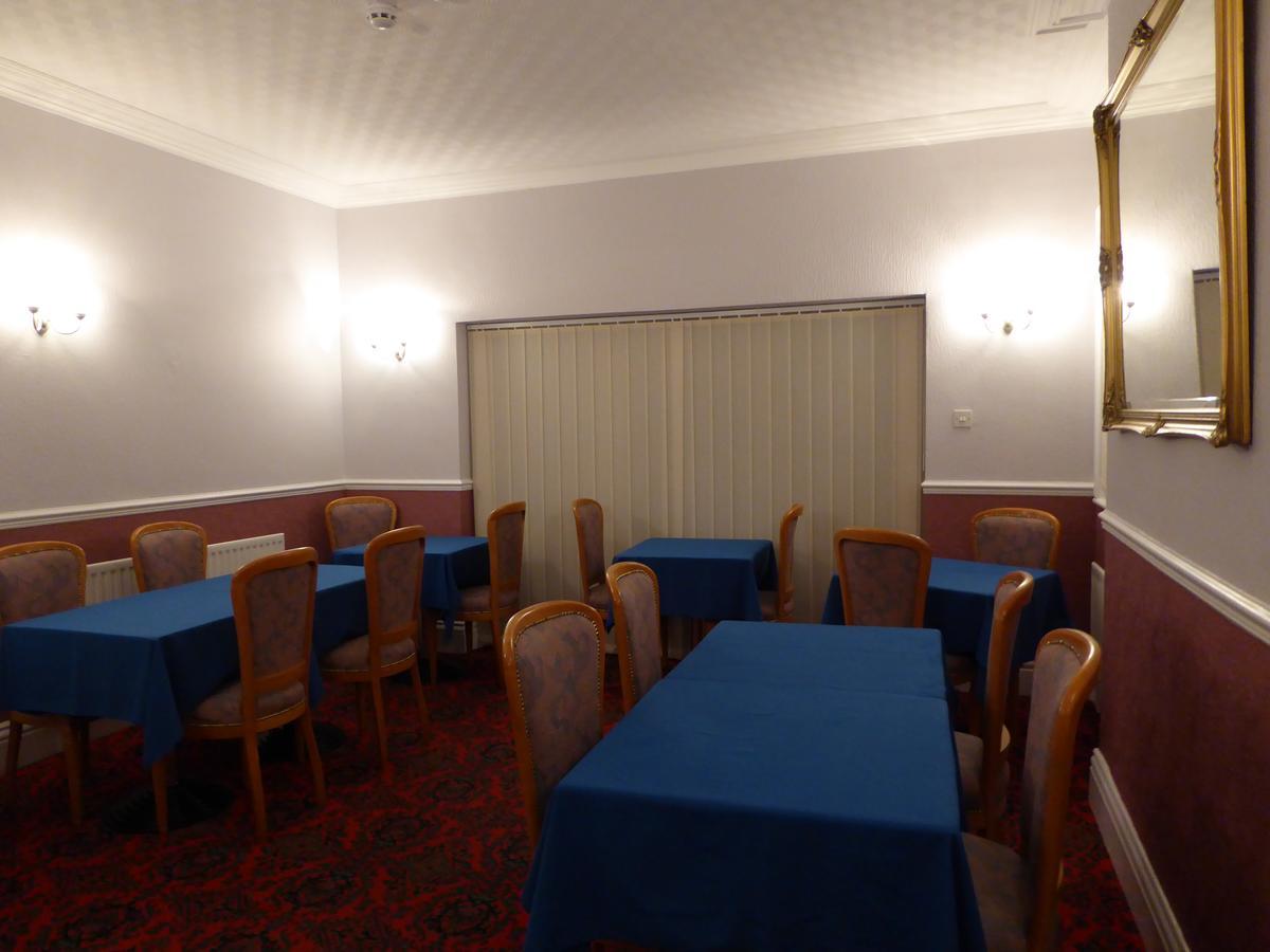 The Berwick - Over 40'S Only Blackpool Esterno foto