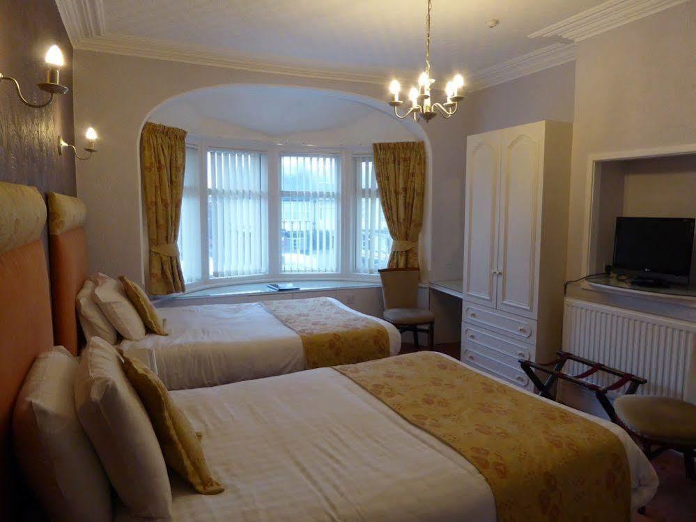 The Berwick - Over 40'S Only Blackpool Esterno foto